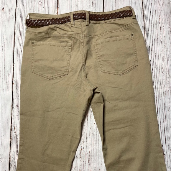 Kaki cropped Capri roll ups with belt - Picture 3 of 6